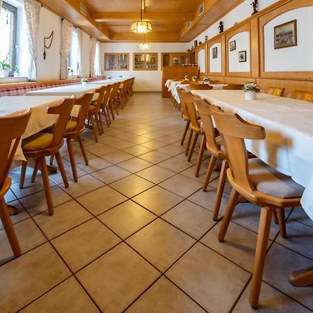 Gasthof Geier Worth an der Donau Esterno foto